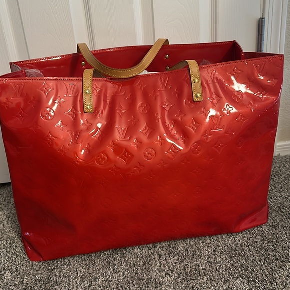 Louis Vuitton Travel Bag - Picture 3 of 16